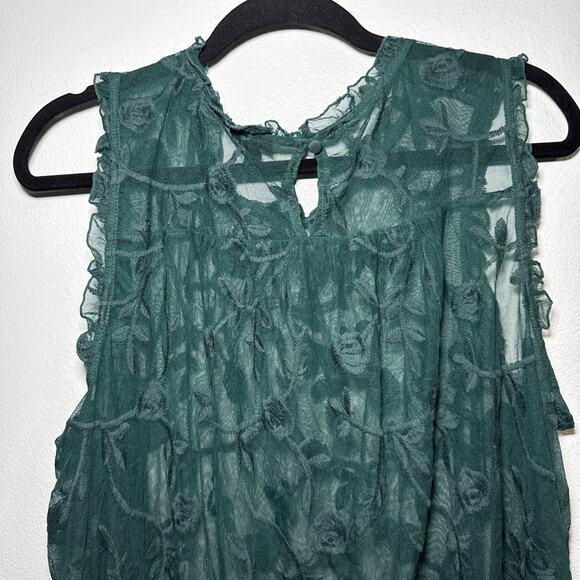Torrid Sleeveless Sheer Lace Green Tank Size 2 Romantic Pretty Holiday NWT - Picture 4 of 5